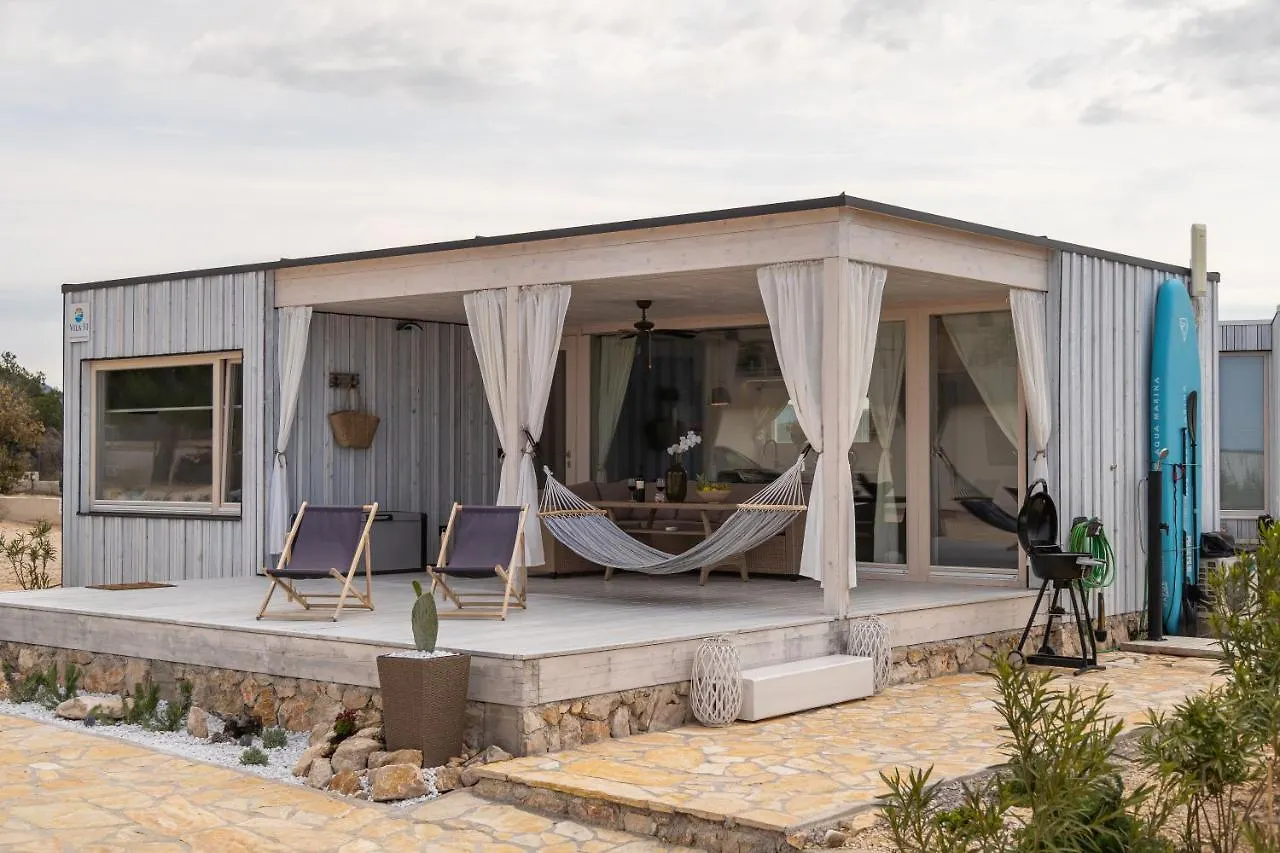 別荘 Buqez Resort, Vila 51 ドラゲ